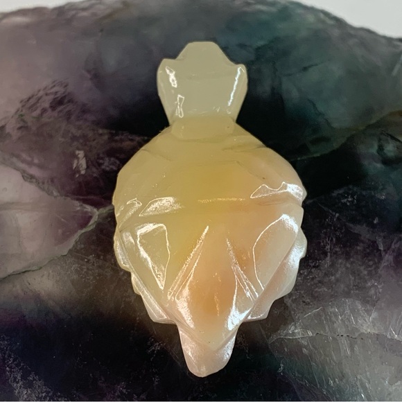 MINI Calcite Crystal Turtle Figurine Natural Stone Hand Carved Animal Tortoise - Picture 7 of 12
